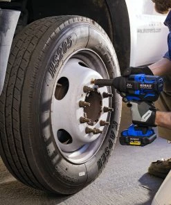 Kobalt Impact Wrenches 24-Volt XTR Variable Speed Brushless 1/2-in Drive Cordless Impact Wrench (1-Battery Included) -Cheap Kobalt Store 15485283 scaled