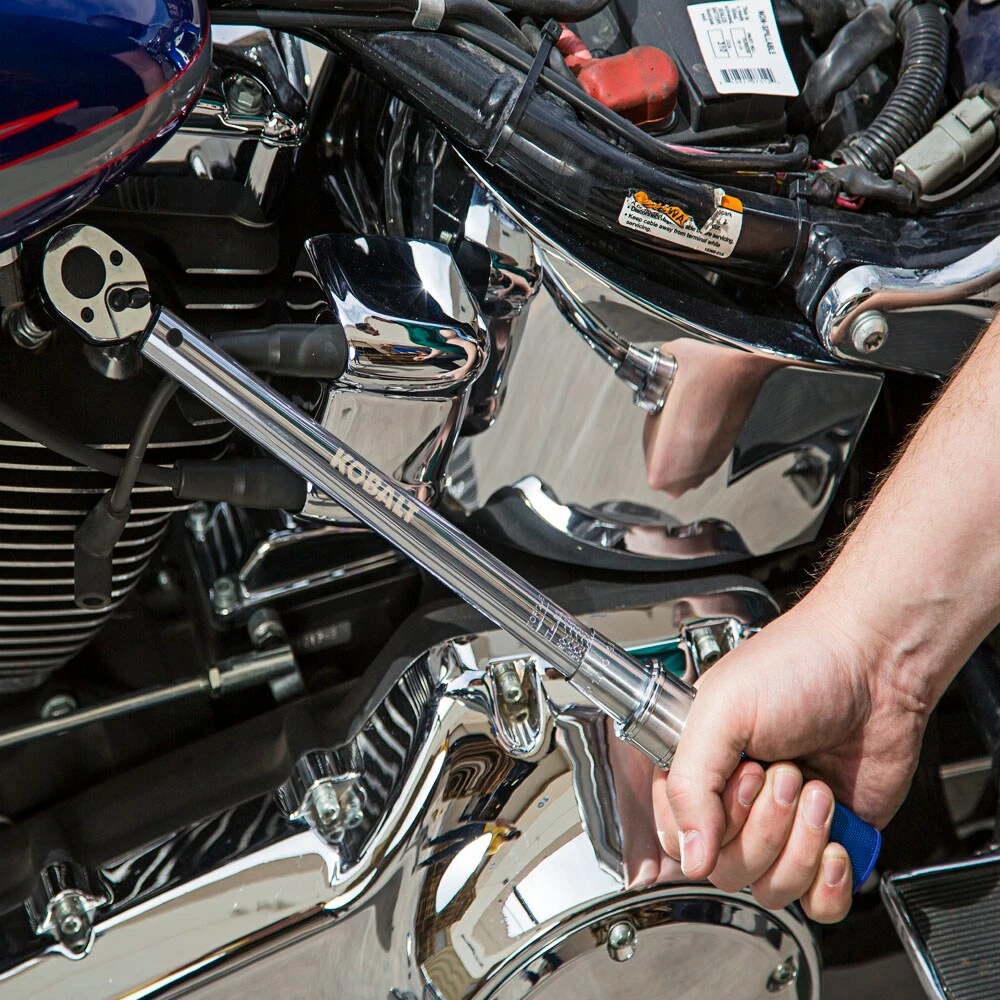 Kobalt Torque Wrenches 1/2-in Drive Click Torque Wrench (50-ft lb to 250-ft lb) 4 Kobalt Torque Wrenches 1/2-in Drive Click Torque Wrench (50-ft lb to 250-ft lb) - Image 4