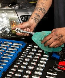 Kobalt Mechanics Tool Sets 154-Piece Standard (SAE) and Metric Combination Polished Chrome Mechanics Tool Set (1/4-in; 3/8-in) -Cheap Kobalt Store 42394165 scaled