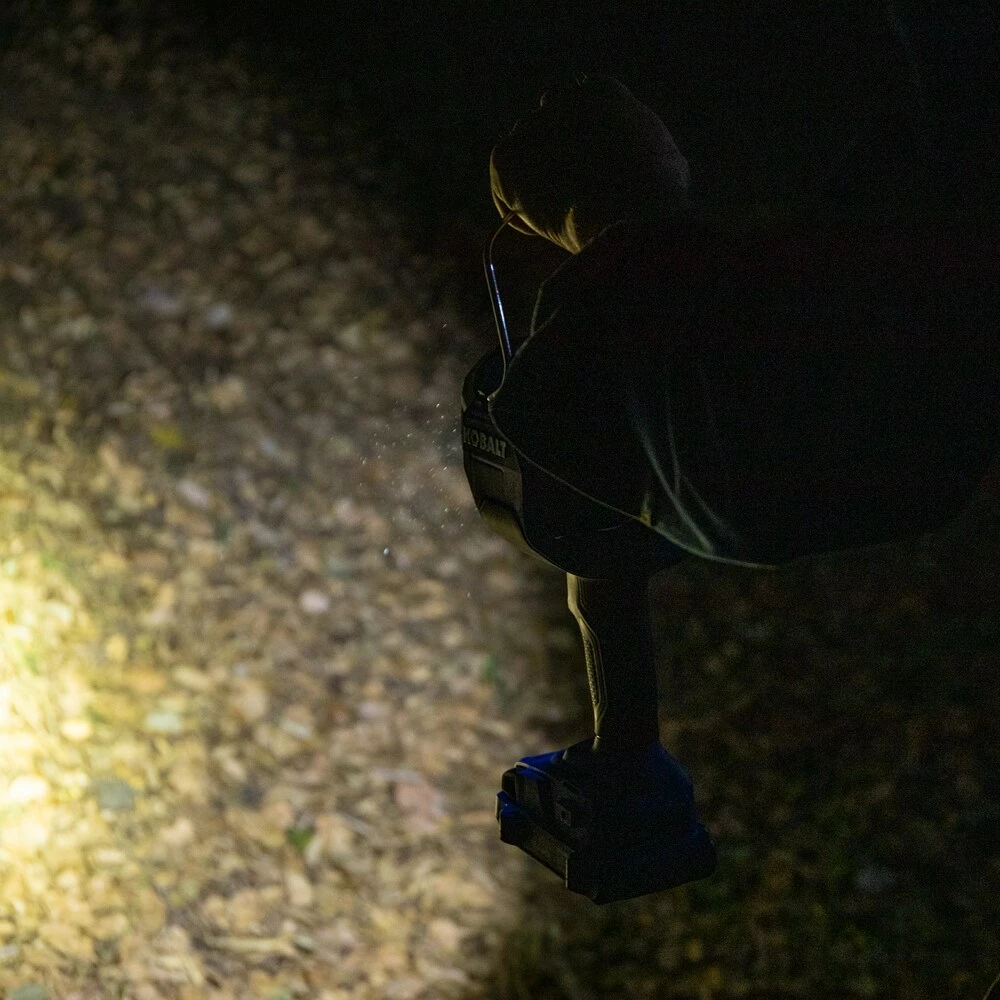 Kobalt Power Tool Flashlights 24-Volt 2700-Lumen LED Rechargeable Power Tool Flashlight 14 Kobalt Power Tool Flashlights 24-Volt 2700-Lumen LED Rechargeable Power Tool Flashlight - Image 14