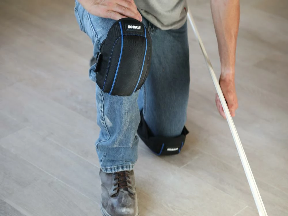 Kobalt Pro Flooring Knee Pads 5 Kobalt Pro Flooring Knee Pads - Image 5