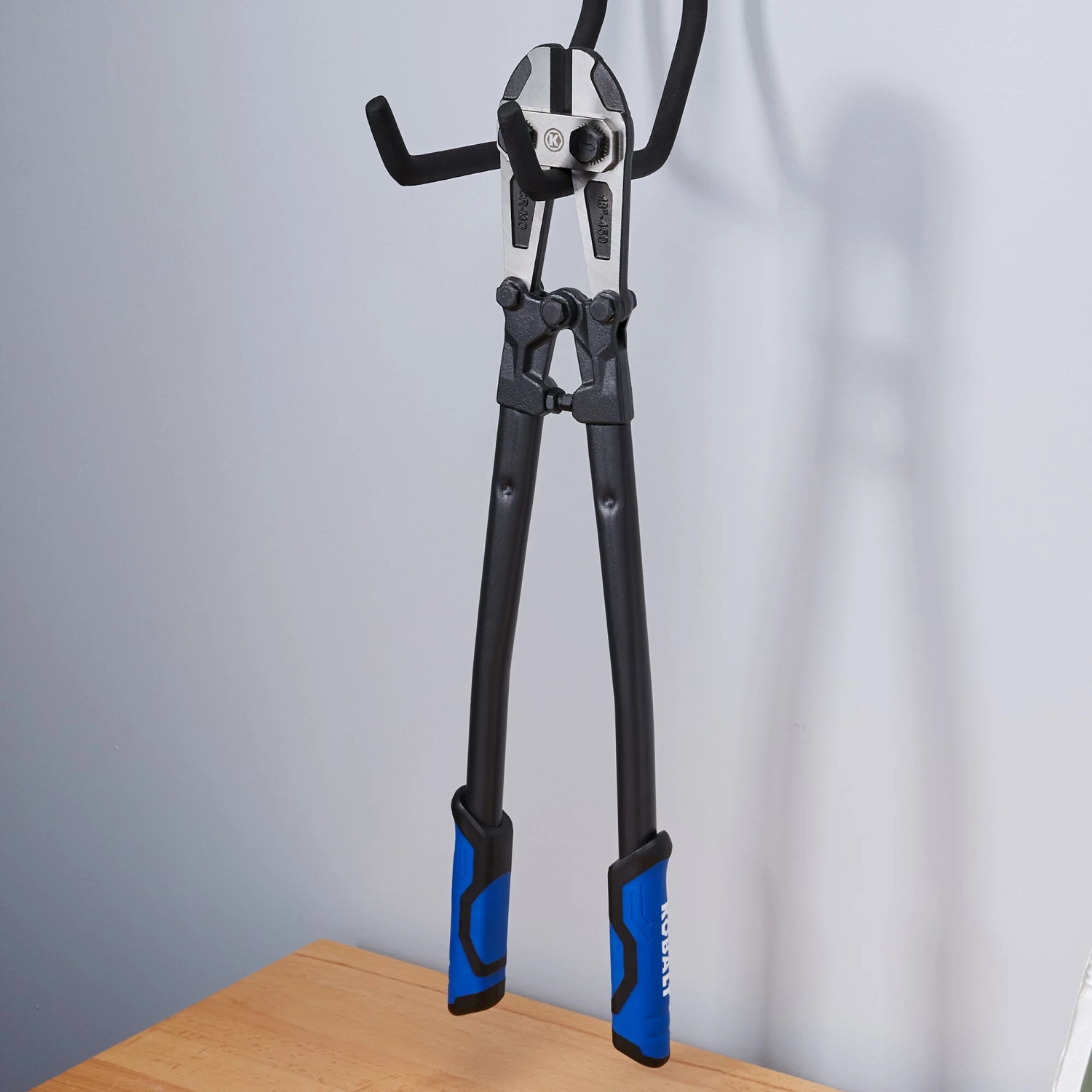 Kobalt 18-in Bolt Cutters 3 Kobalt 18-in Bolt Cutters - Image 3