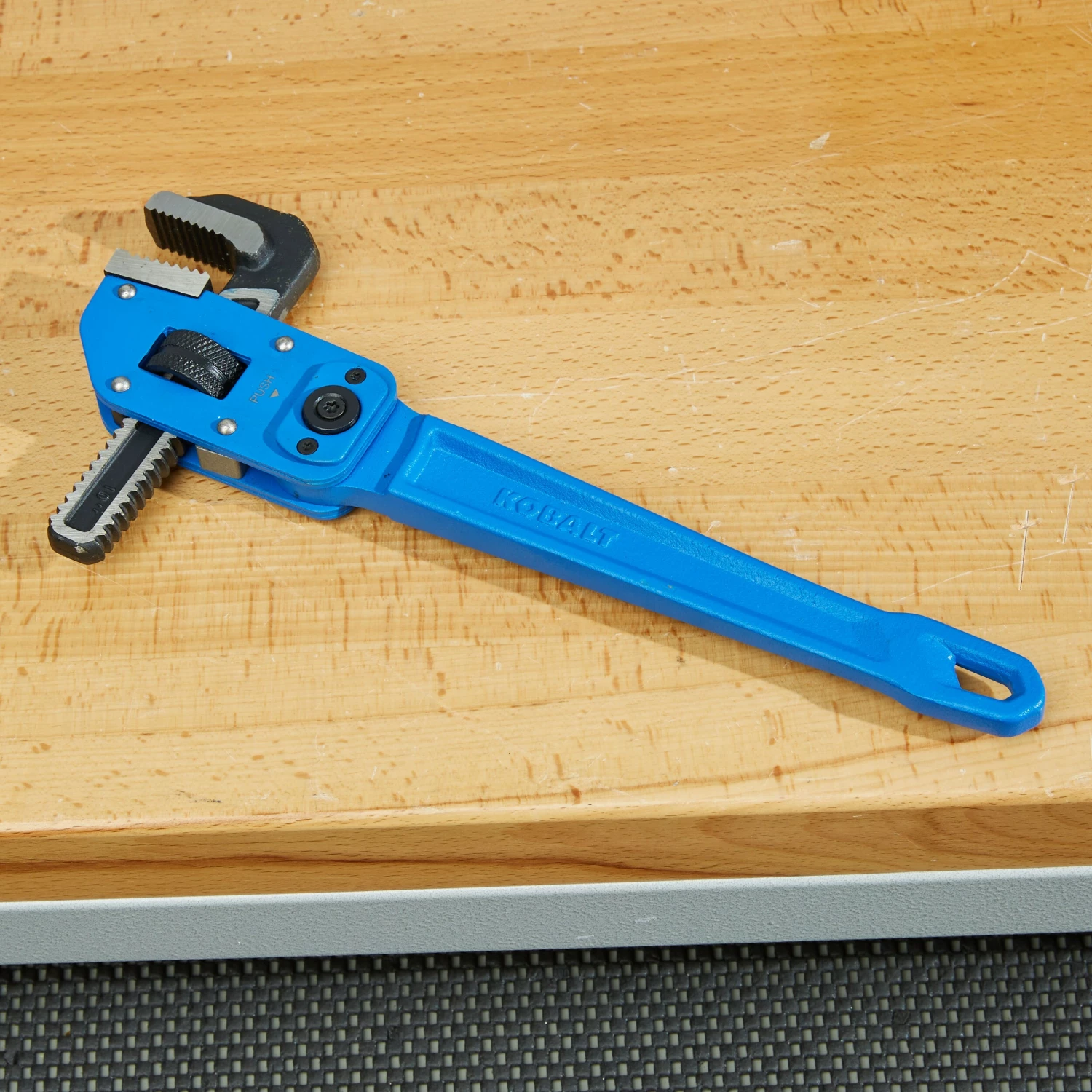 Kobalt Plumbing Wrenches & Specialty Tools 10-in Multi-angle Pipe Wrench 4 Kobalt Plumbing Wrenches & Specialty Tools 10-in Multi-angle Pipe Wrench - Image 4