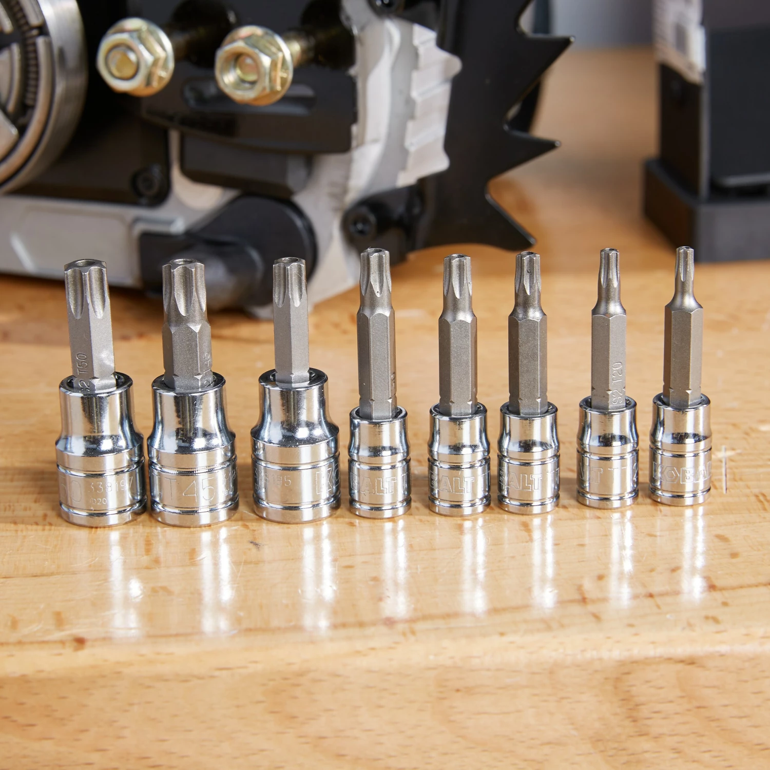 Kobalt Driver Sockets & Sets 8-Piece 1/4-in; 3/8-in Drive Set Tamper-Proof Torx Bit Tamper-Proof Driver Socket Set 5 Kobalt Driver Sockets & Sets 8-Piece 1/4-in; 3/8-in Drive Set Tamper-Proof Torx Bit Tamper-Proof Driver Socket Set - Image 5